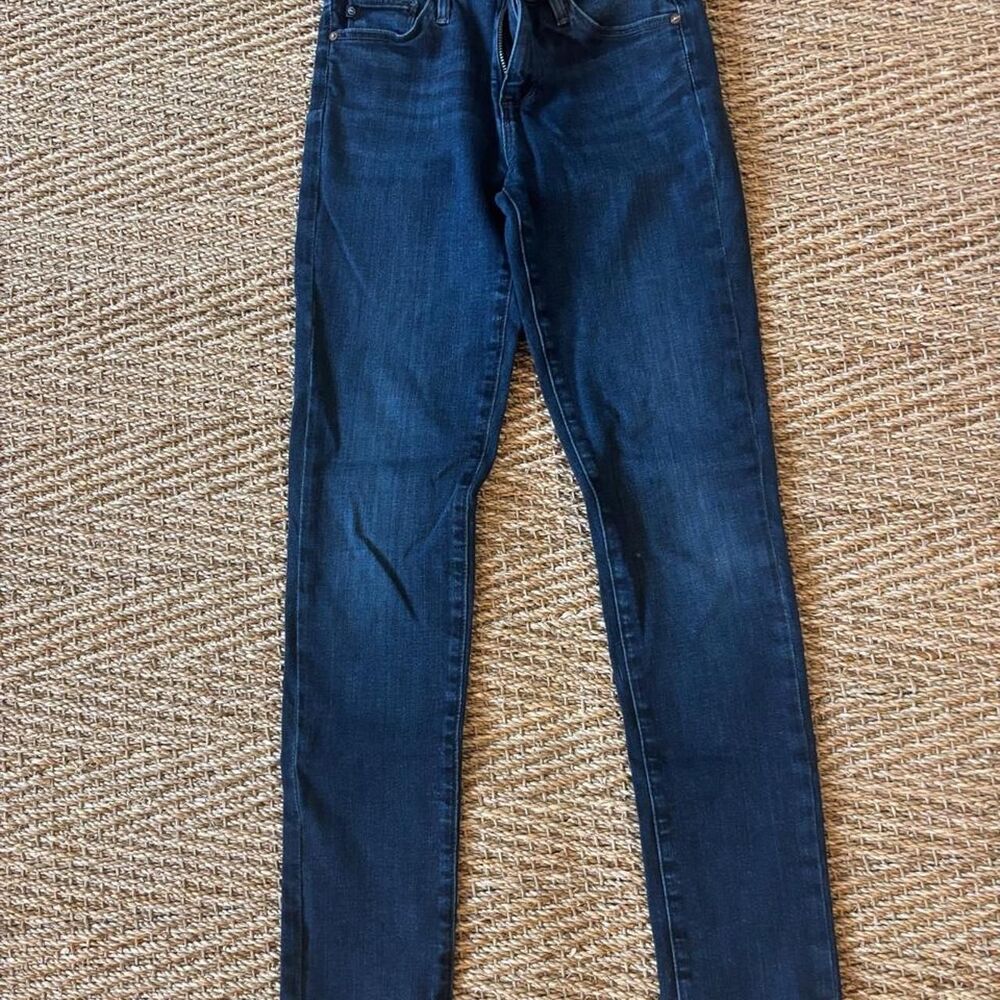 Aritzia Women's Navy and Blue Jeans